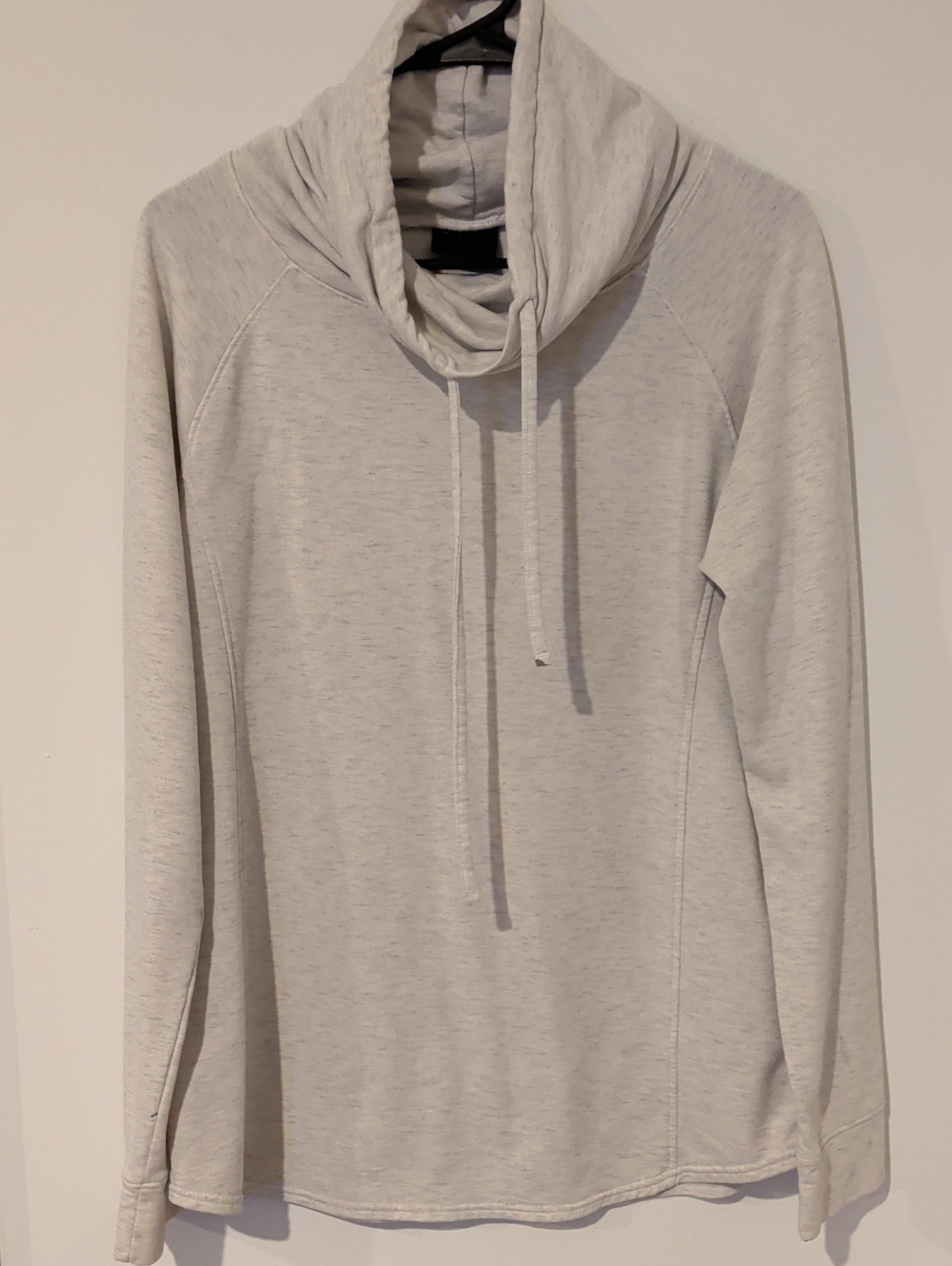 32 Degrees Light Gray Cowl Neck Pullover Sweater